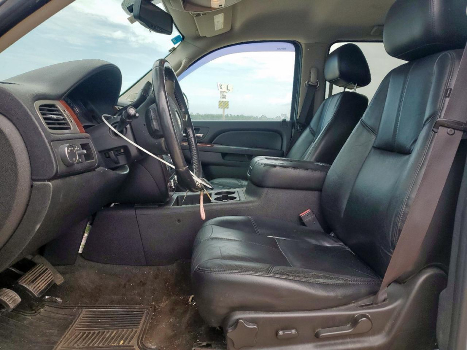 Chevrolet SUBURBAN 2011 — Copart