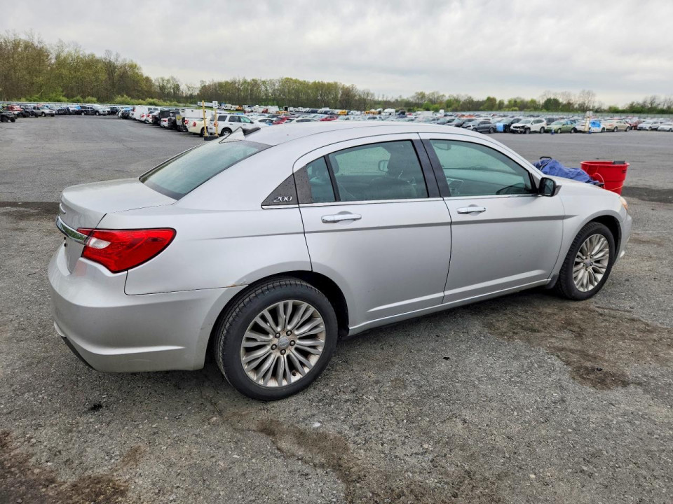 Chrysler 200 2011 — Copart