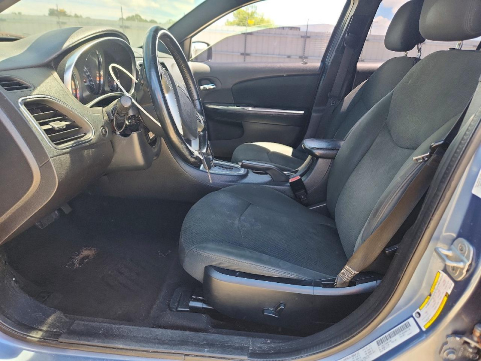 Chrysler 200 2011 — Copart