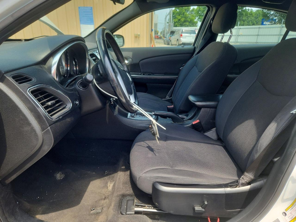 Chrysler 200 2012 — Copart