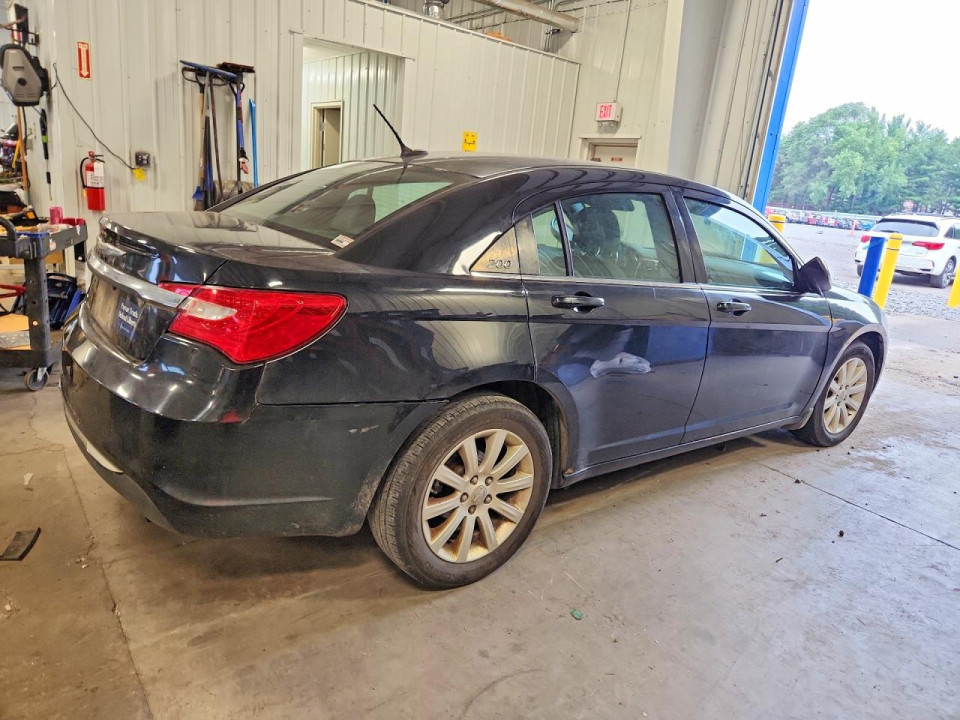 Chrysler 200 2014 — Copart