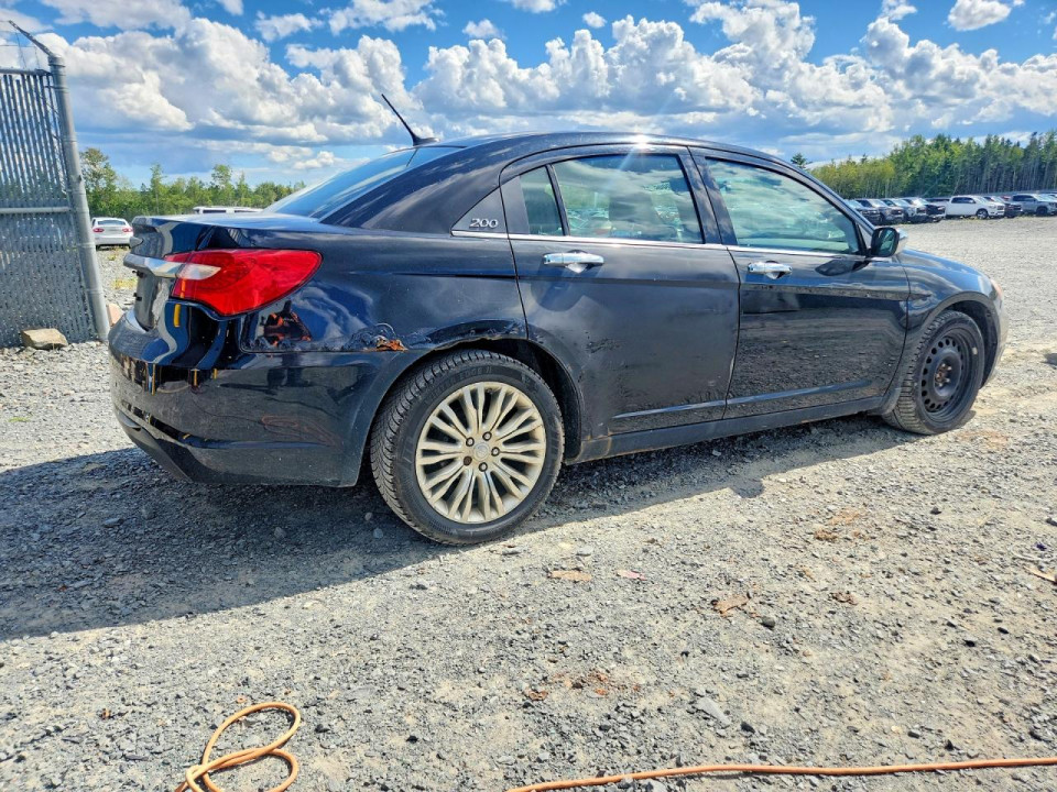 Chrysler 200 2013 — Copart