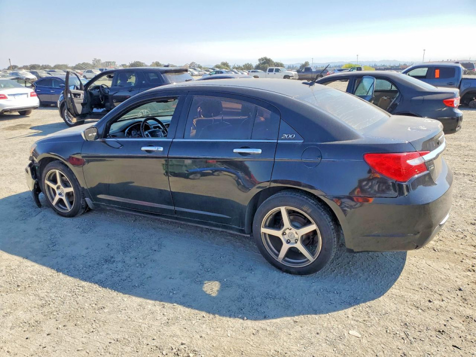 Chrysler 200 2013 — Copart