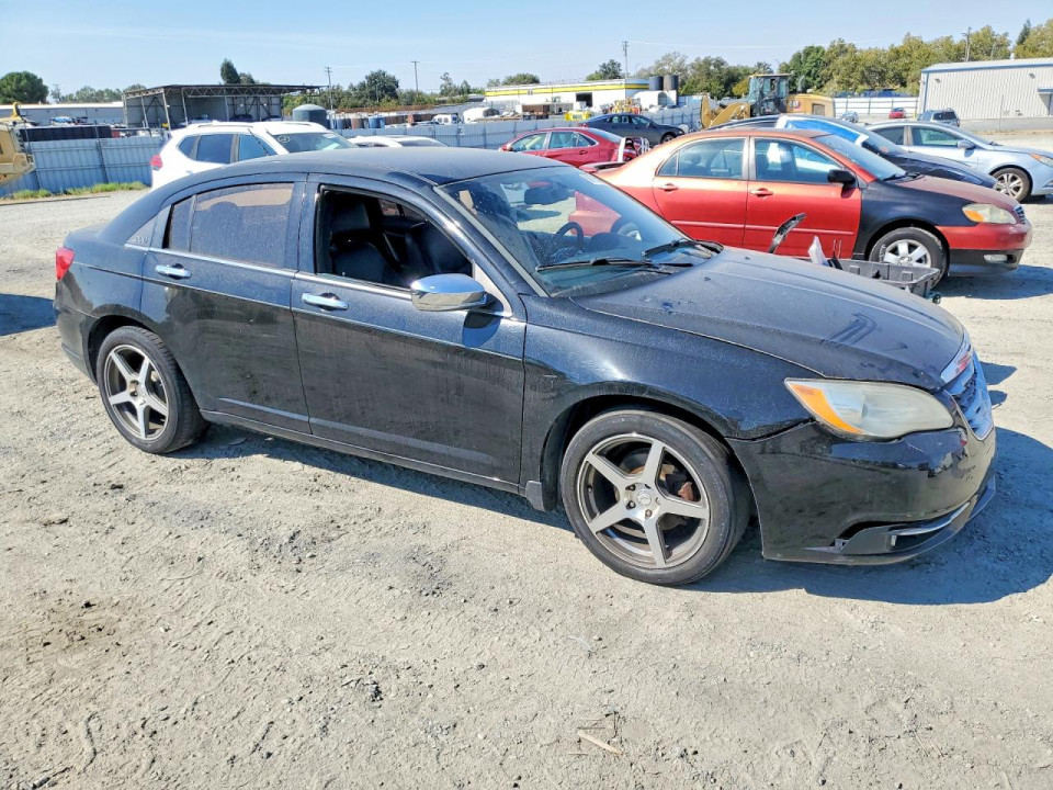 Chrysler 200 2013 — Copart