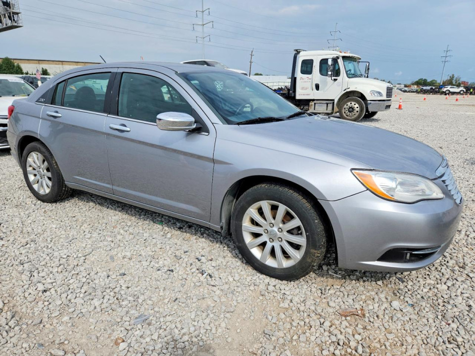 Chrysler 200 2013 — Copart