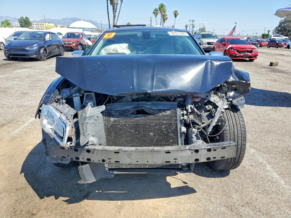 Chrysler 300C 2016 — Copart