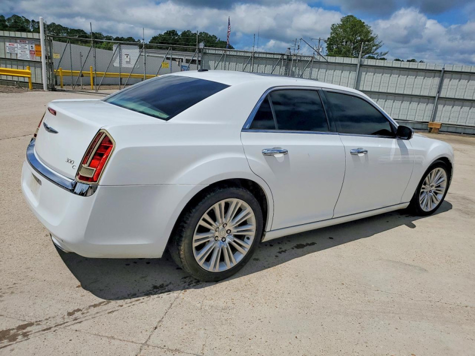 Chrysler 300C 2012 — Copart