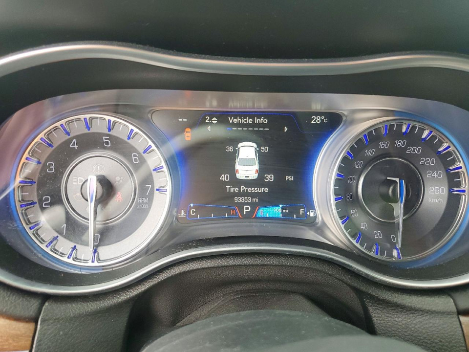 Chrysler 300C PLATINUM 2015 — Copart