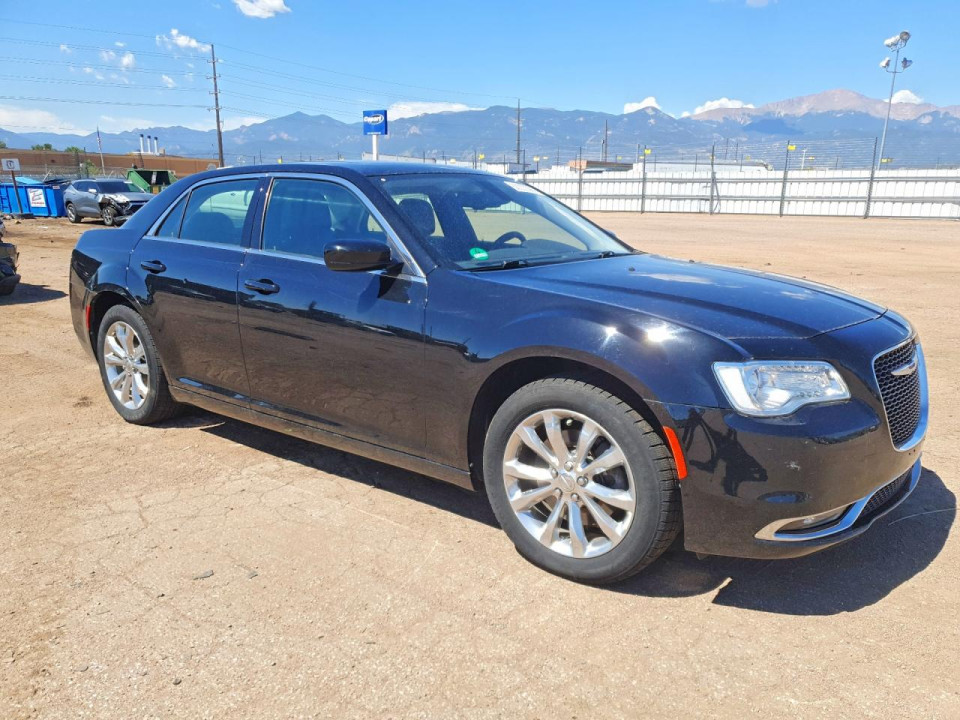 Chrysler 300 2018 — Copart