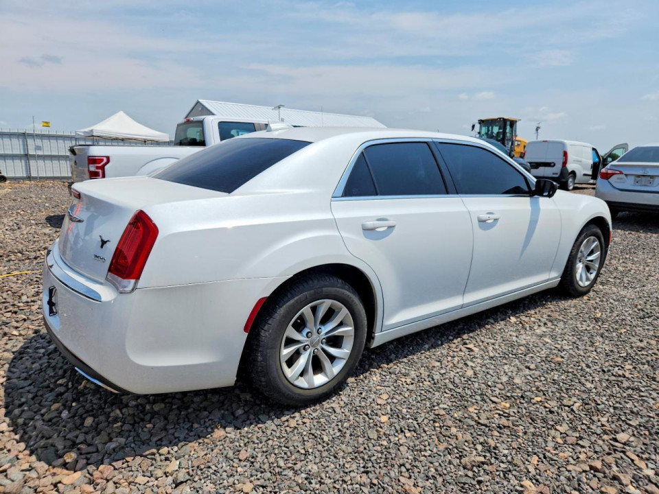 Chrysler 300 2015 — Copart