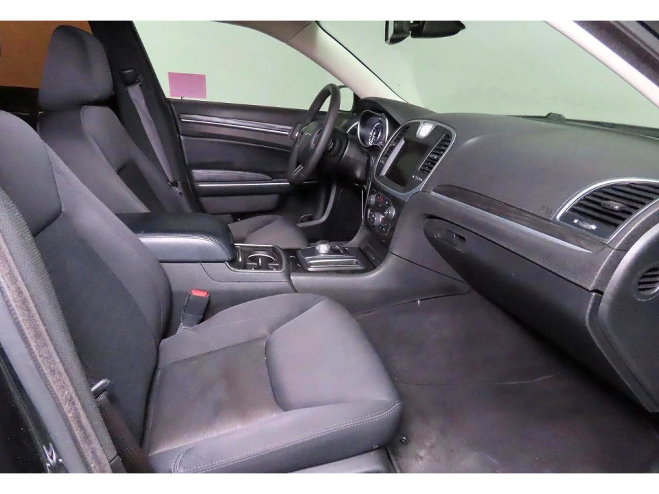 Chrysler 300 2022 — Copart