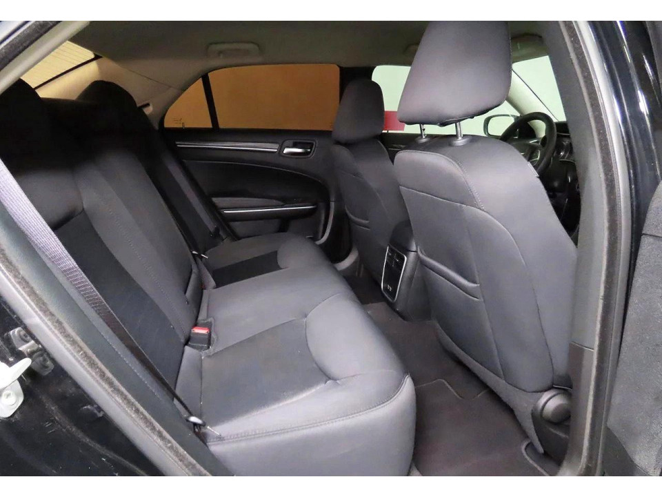 Chrysler 300 2022 — Copart