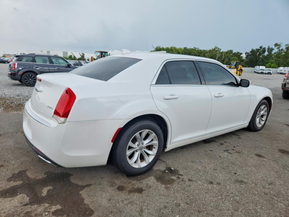 Chrysler 300 2015 — Copart