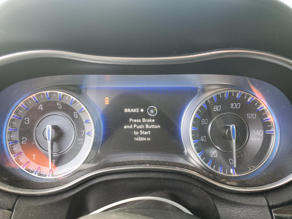 Chrysler 300C 2017 — Copart
