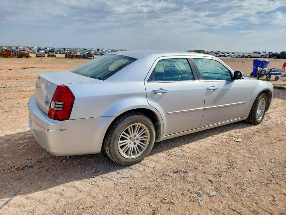 Chrysler 300 2010 — Copart