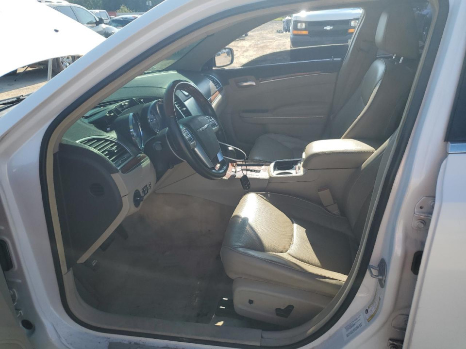 Chrysler 300C 2011 — Copart