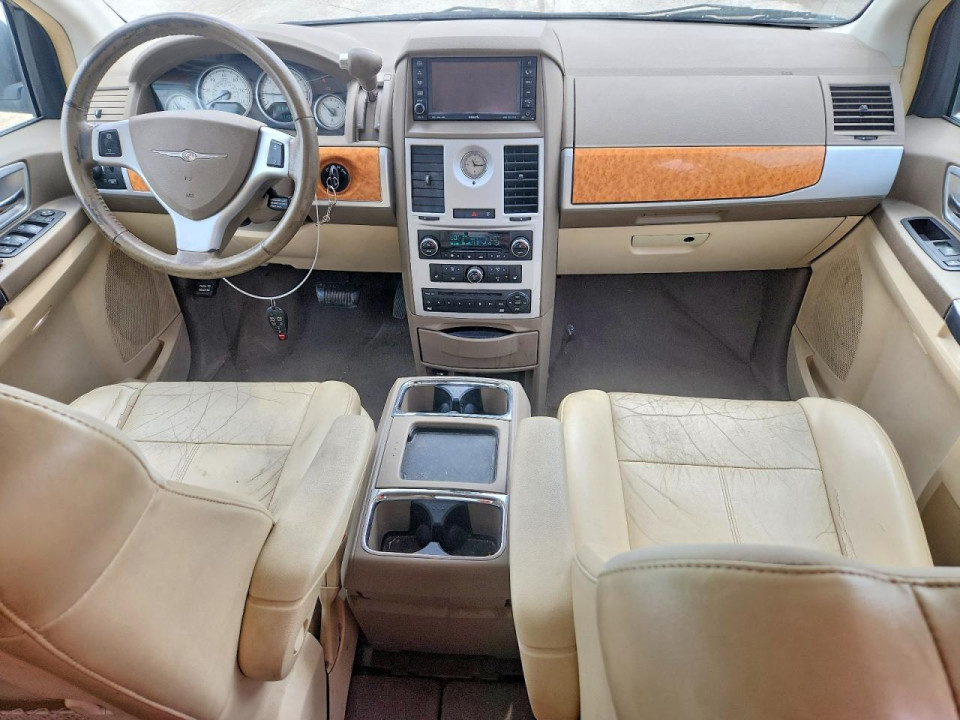 Chrysler MINIVAN 2010 — Copart