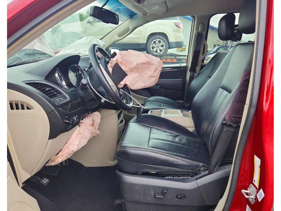 Chrysler MINIVAN 2015 — Copart