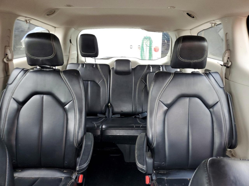 Chrysler MINIVAN 2020 — Copart