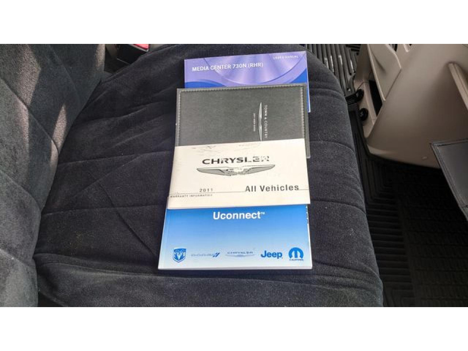 Chrysler MINIVAN 2011 — Copart