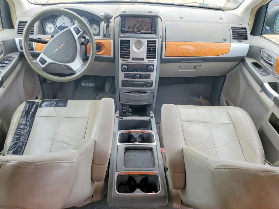 Chrysler MINIVAN 2010 — Copart