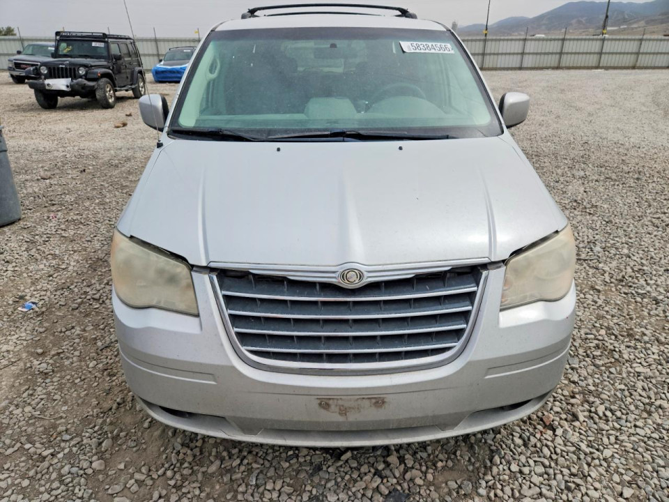 Chrysler MINIVAN 2010 — Copart