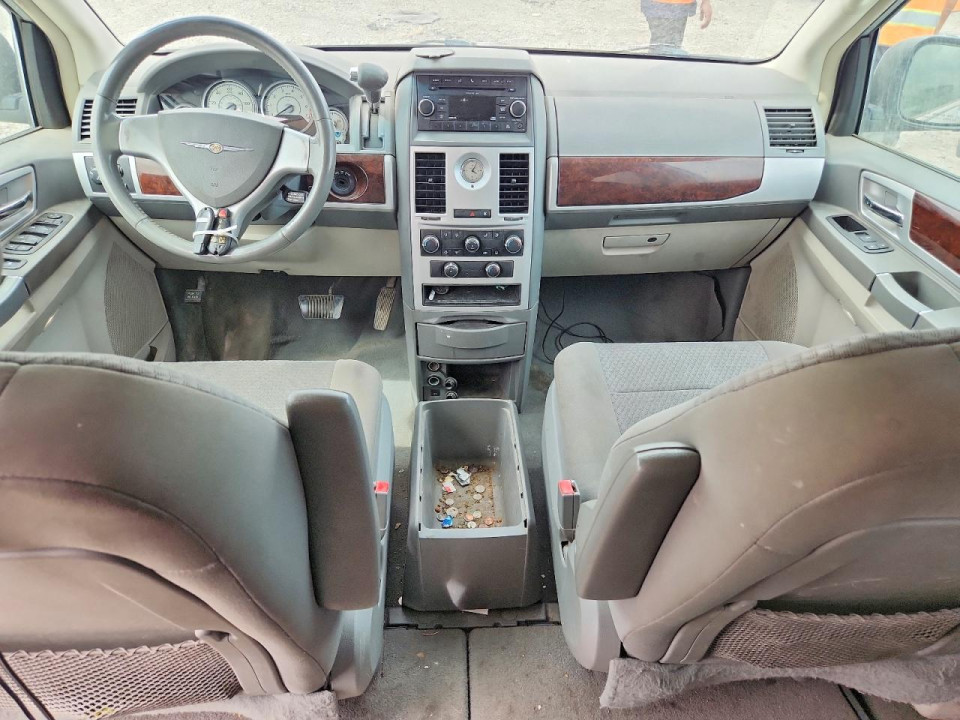 Chrysler MINIVAN 2010 — Copart