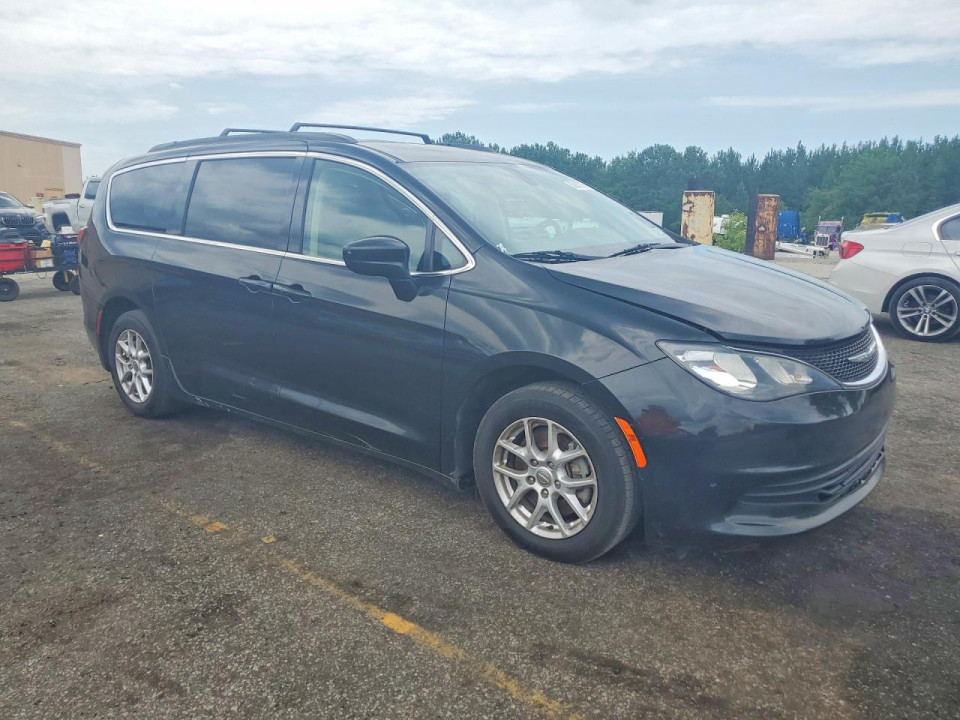 Chrysler MINIVAN 2020 — Copart