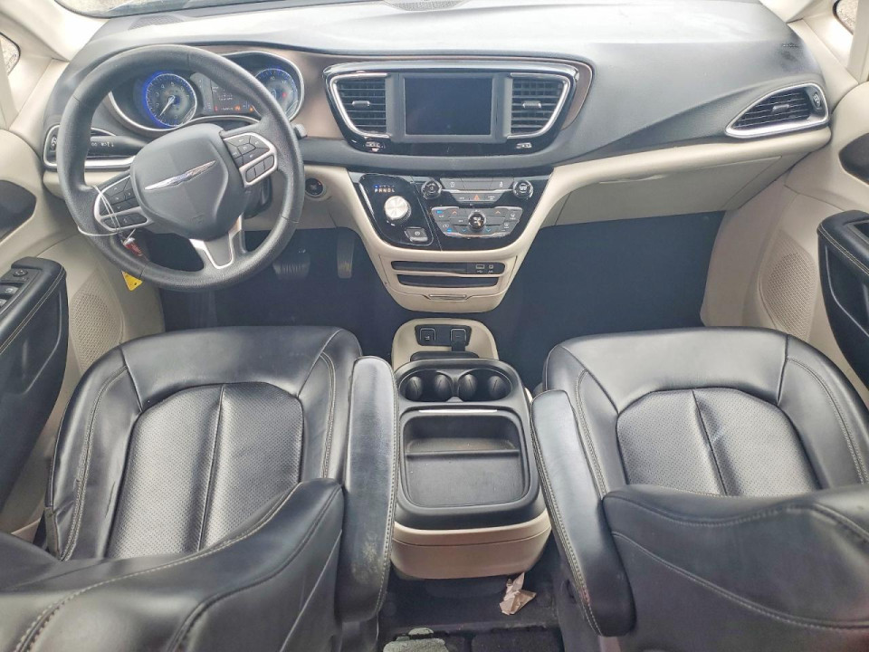 Chrysler MINIVAN 2020 — Copart