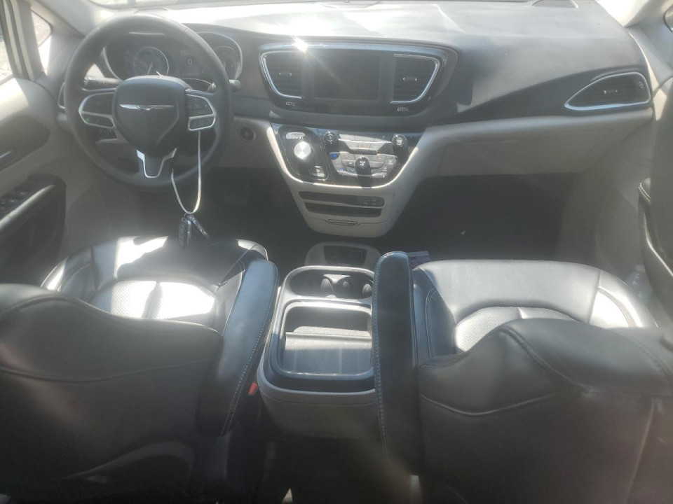 Chrysler MINIVAN 2020 — Copart