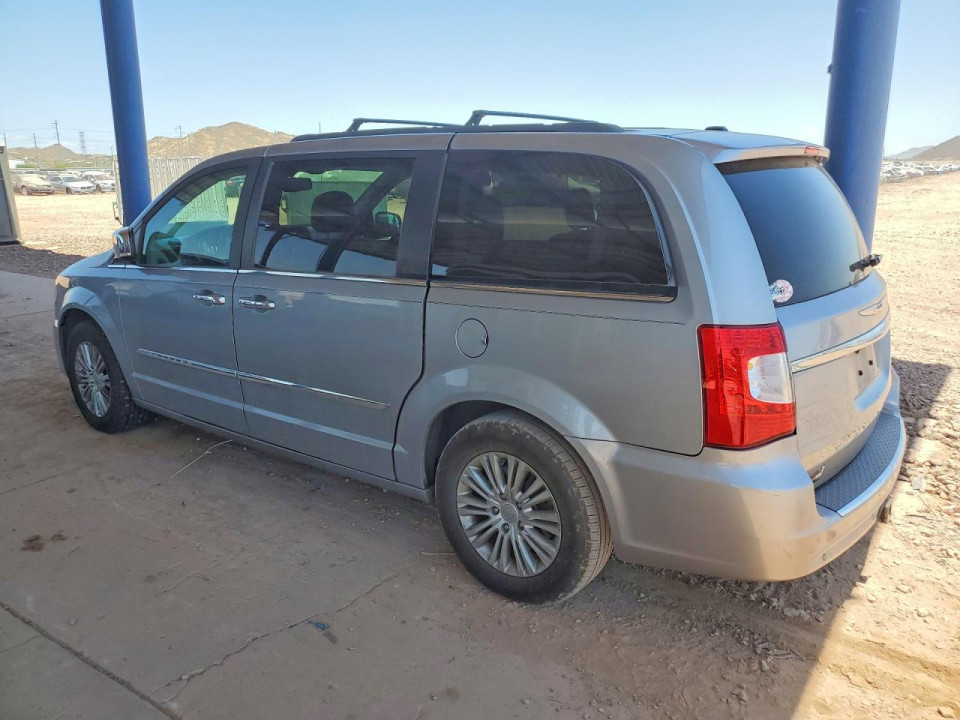 Chrysler MINIVAN 2015 — Copart