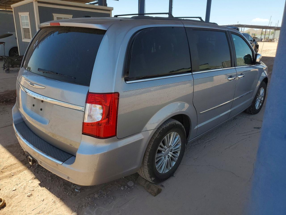 Chrysler MINIVAN 2015 — Copart