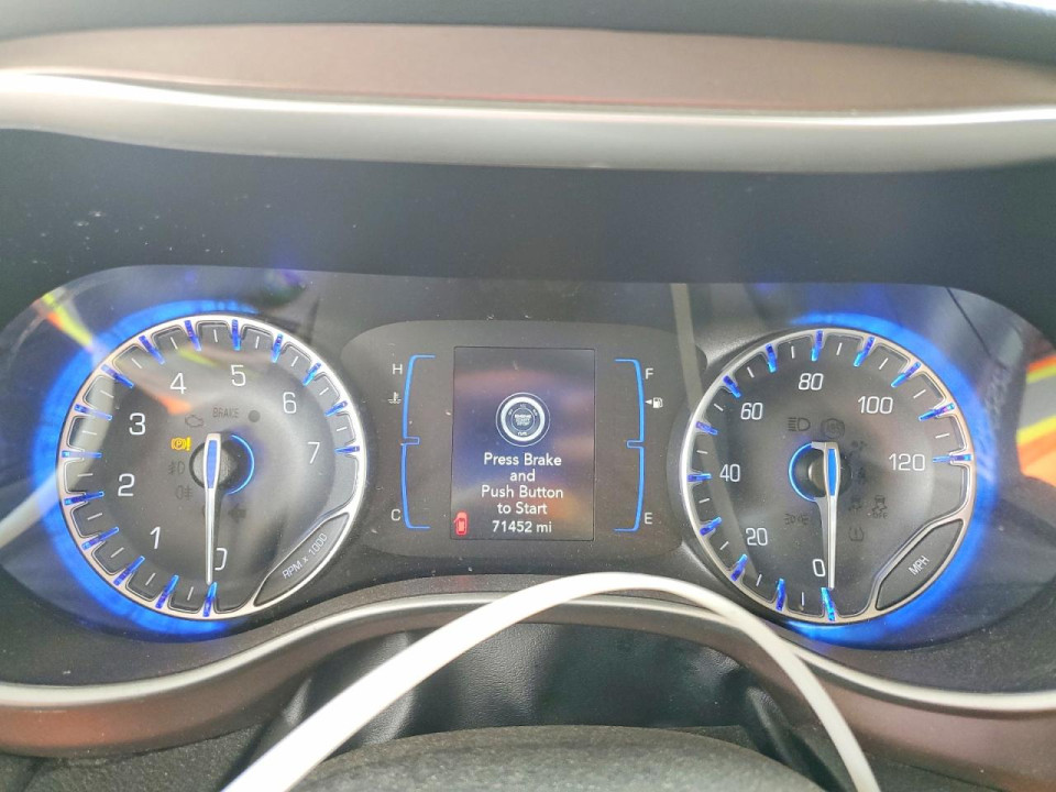 Chrysler MINIVAN 2023 — Copart