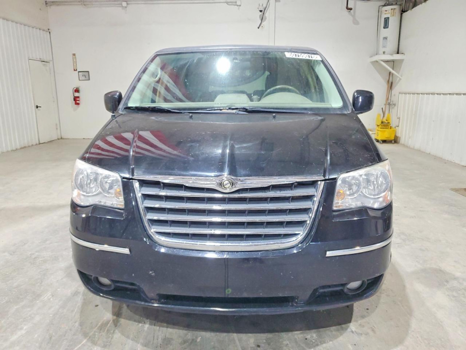 Chrysler MINIVAN 2010 — Copart