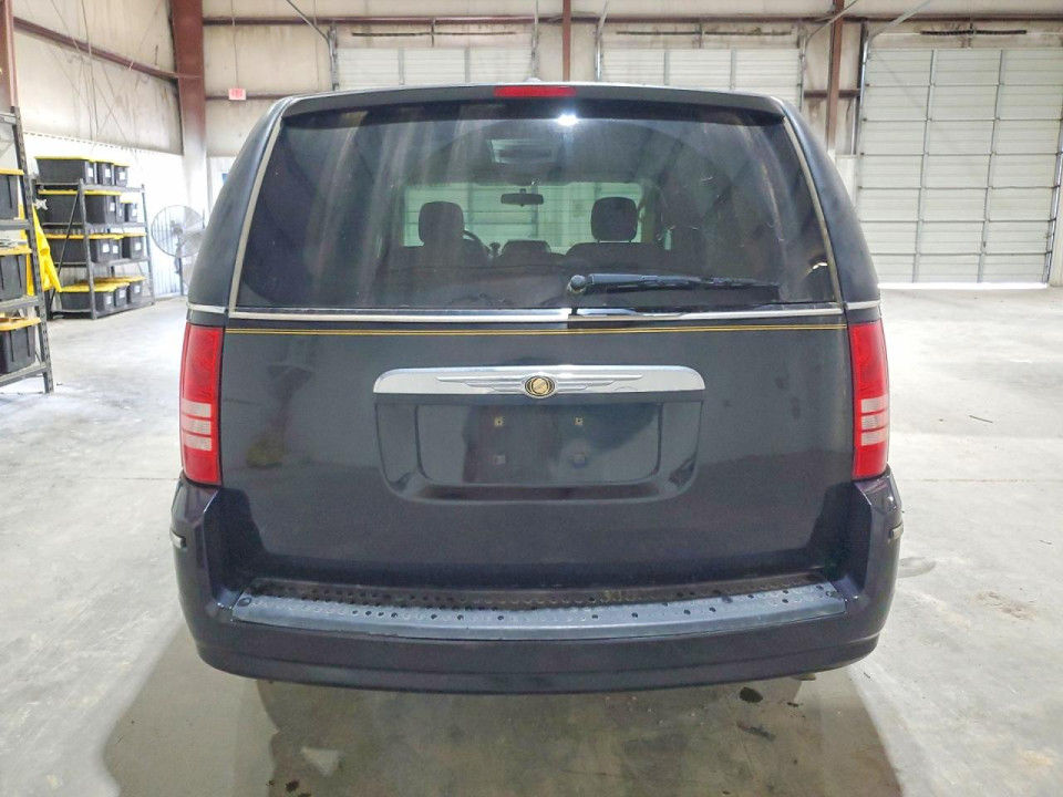 Chrysler MINIVAN 2010 — Copart