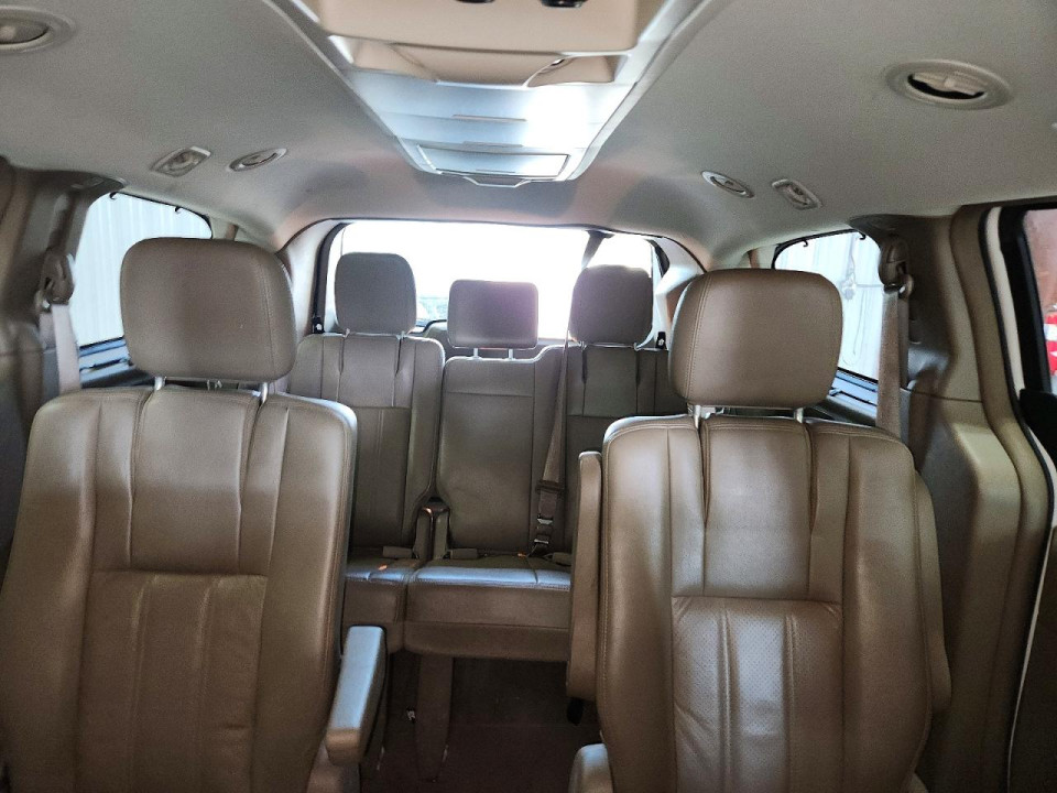 Chrysler MINIVAN 2011 — Copart