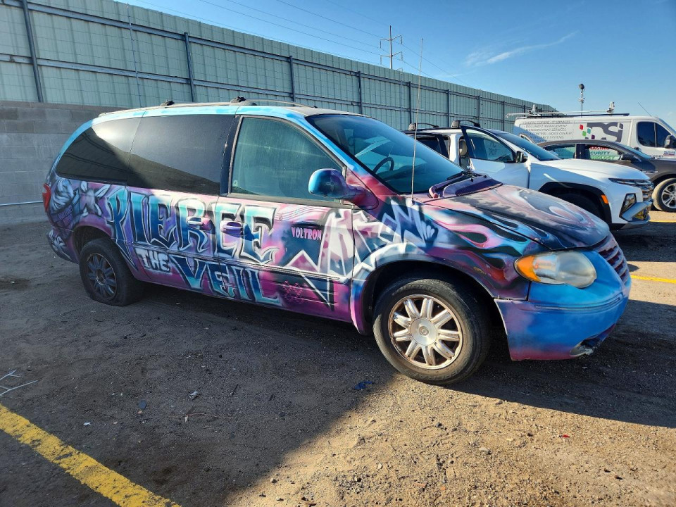 Chrysler MINIVAN 2005 — Copart