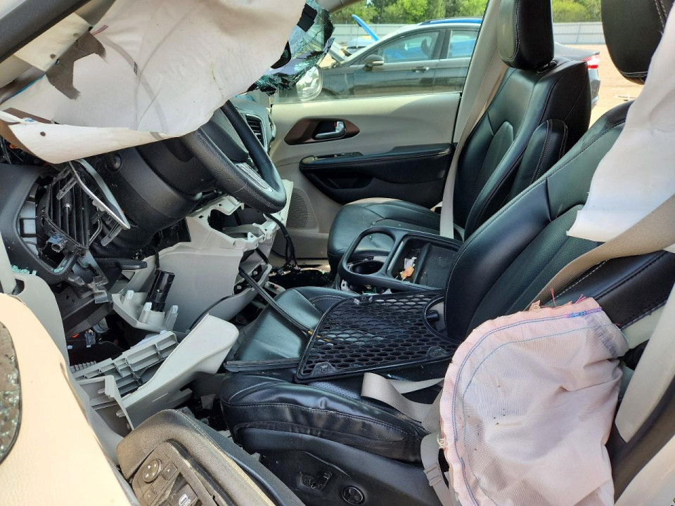 Chrysler MINIVAN 2021 — Copart