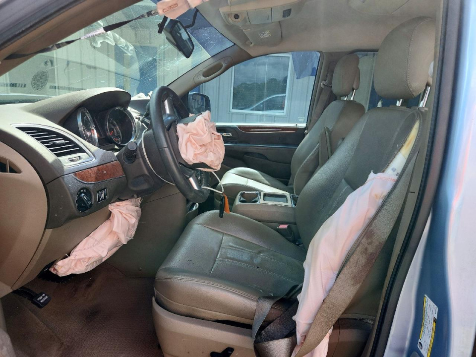 Chrysler MINIVAN 2012 — Copart