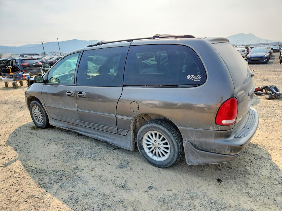 Chrysler MINIVAN 1999 — Copart