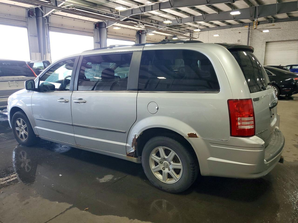 Chrysler MINIVAN 2010 — Copart