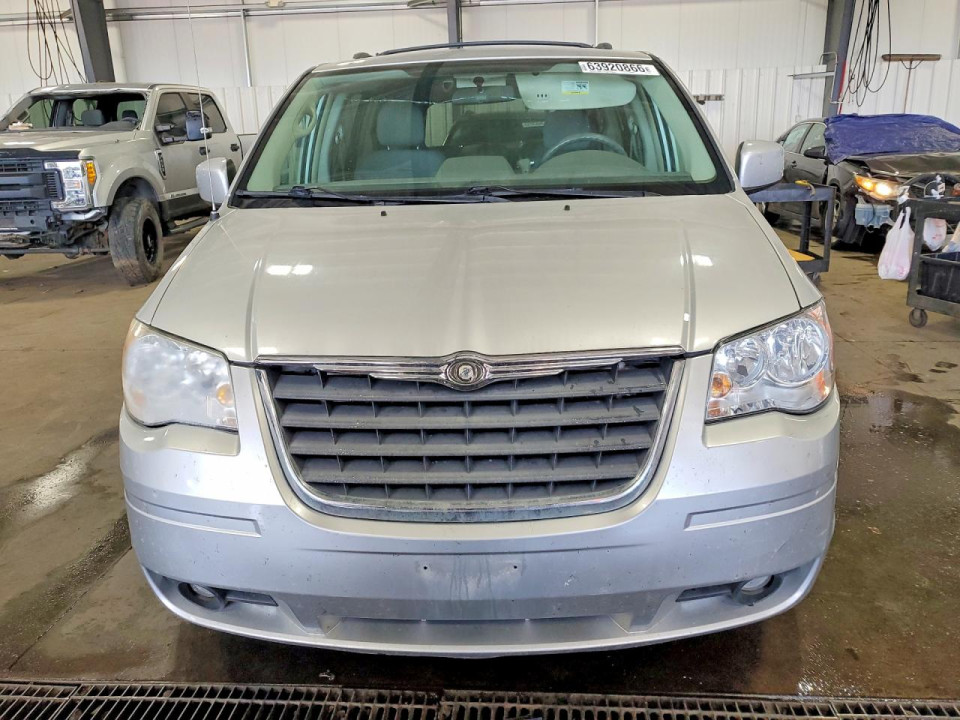 Chrysler MINIVAN 2010 — Copart