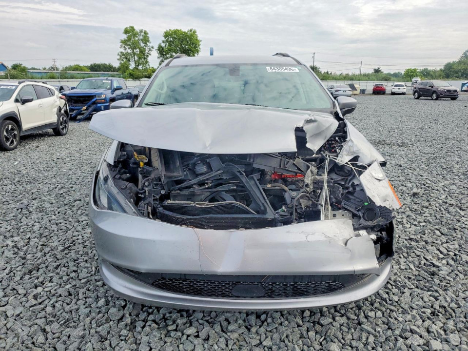 Chrysler MINIVAN 2021 — Copart