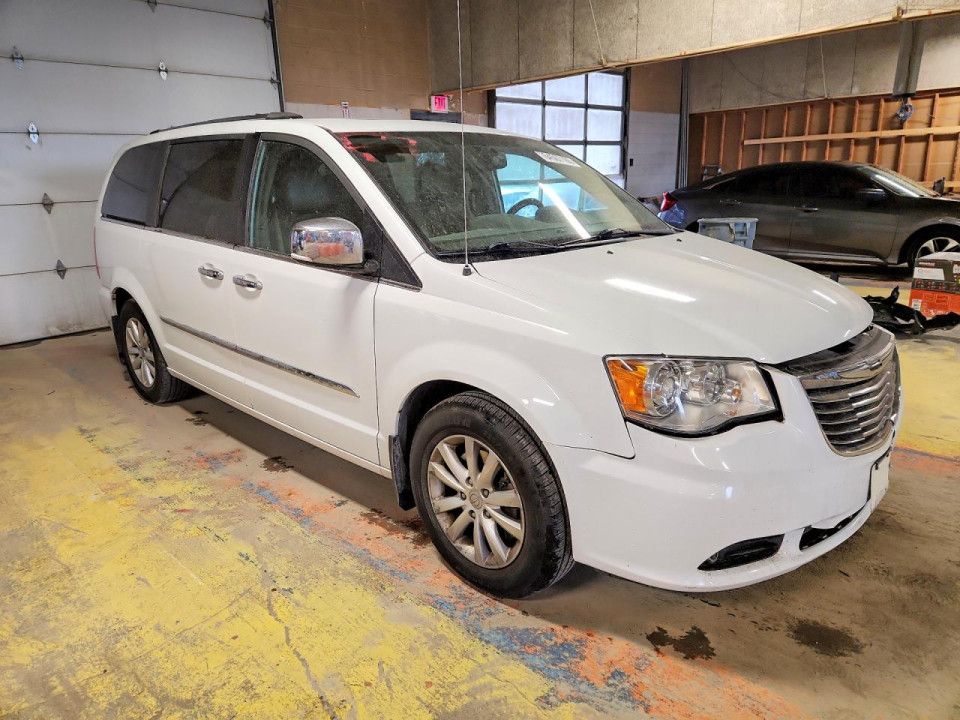 Chrysler MINIVAN 2016 — Copart