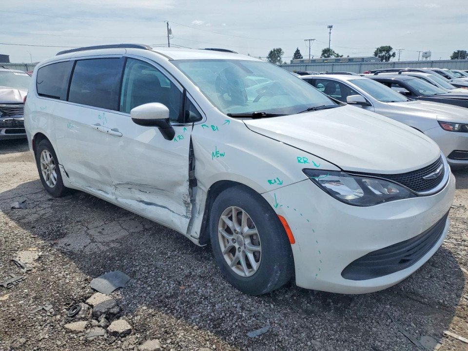 Chrysler MINIVAN 2020 — Copart