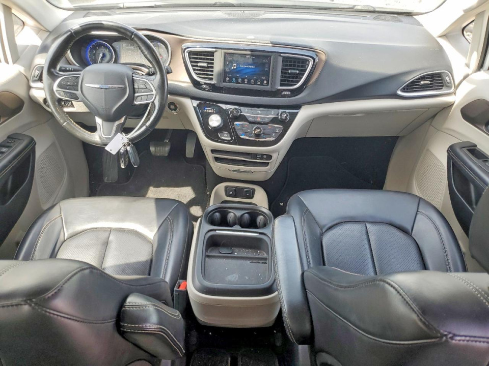 Chrysler MINIVAN 2020 — Copart