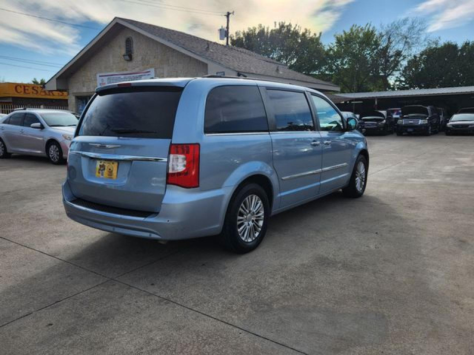 Chrysler MINIVAN 2013 — Copart