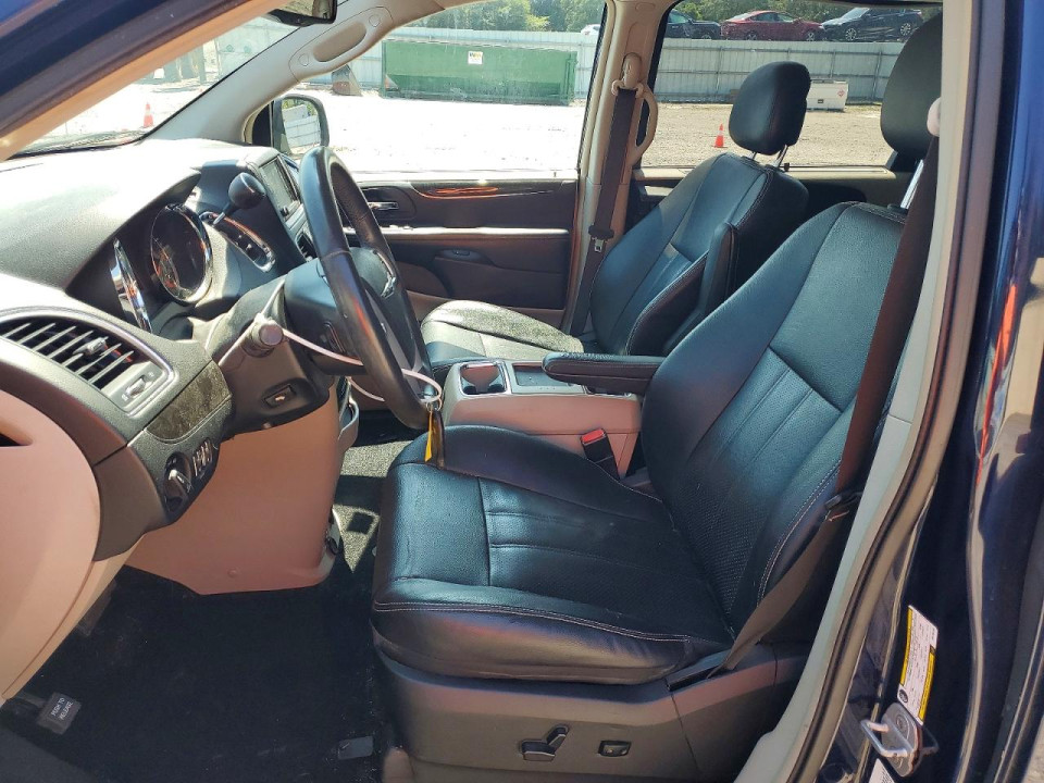 Chrysler MINIVAN 2013 — Copart