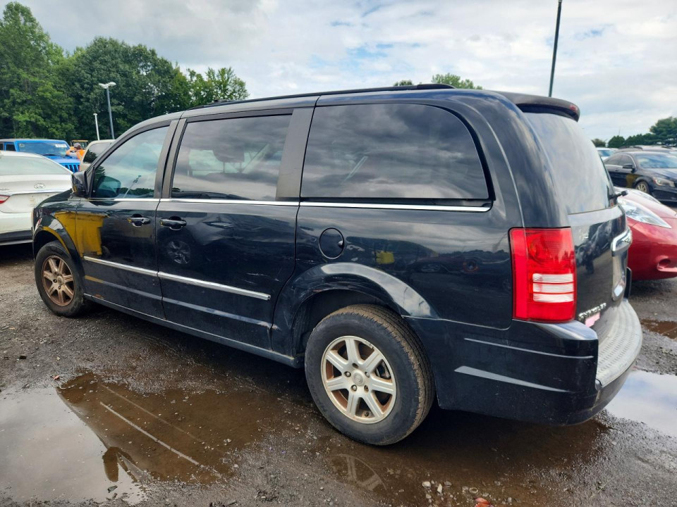 Chrysler MINIVAN 2010 — Copart