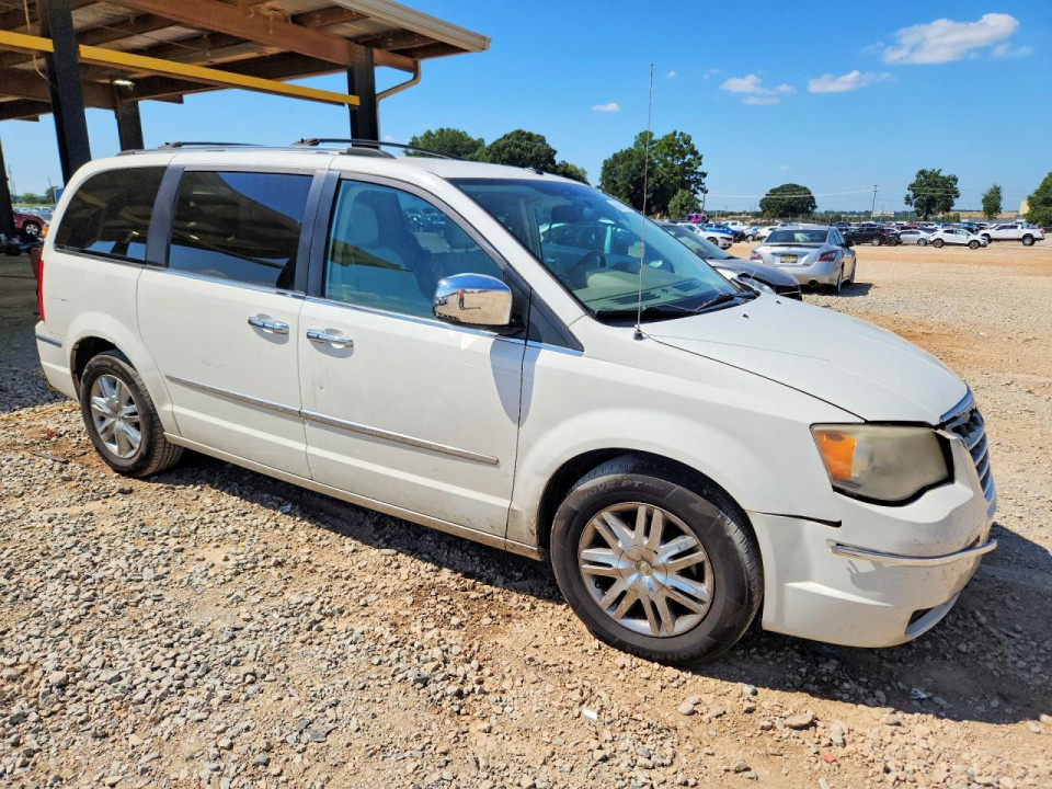 Chrysler MINIVAN 2010 — Copart